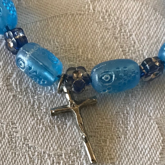 BABY BLUE BRACELET WITH THE SIGN OF THE CROSS! - Picture 3 of 3
